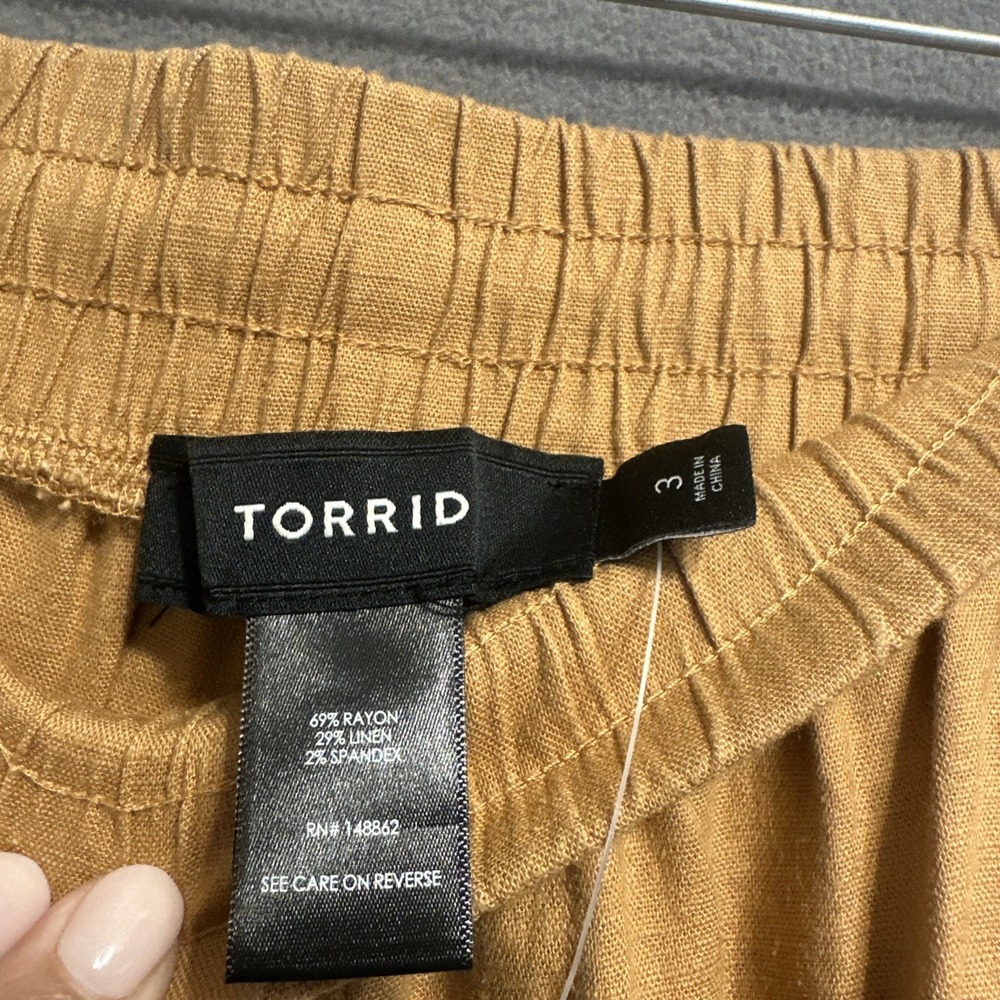 NWT Torrid Pull On Stretch Linen Shorts Mid Rise Drawstring Size 3X Biscuit 4" - Picture 3 of 9